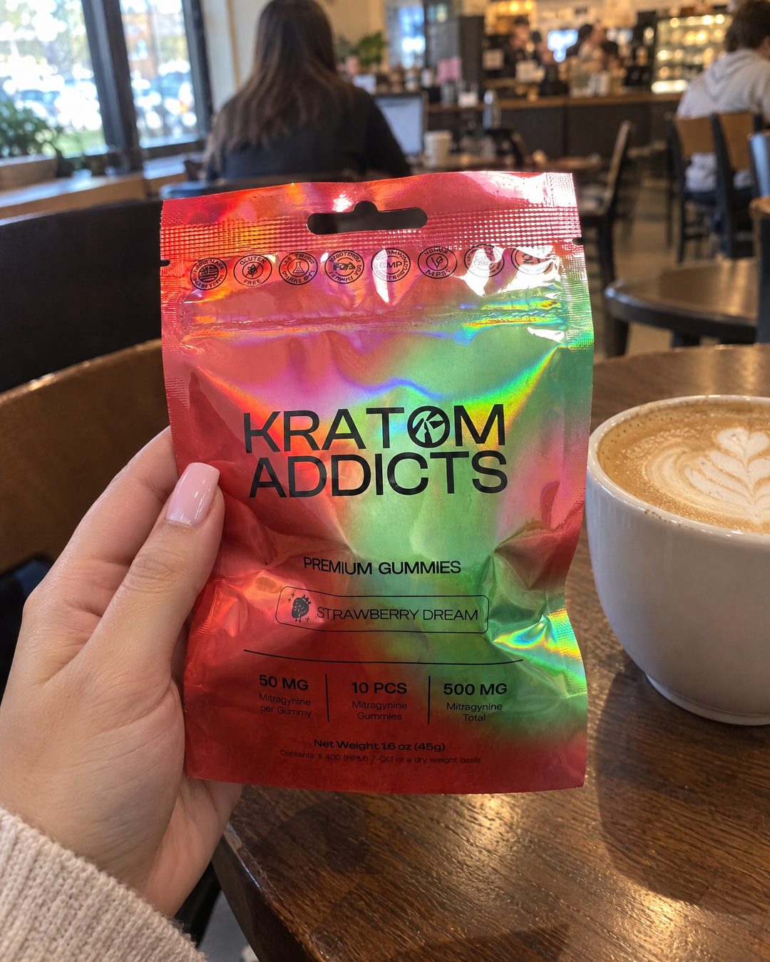 Strawberry Dream MIT Kratom Gummies